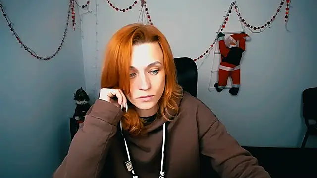 Snapshot of PeppyMia chatting on December 18, 2025, 8:30 am PeppyMia online show from December 18, 2025, 8:30 am