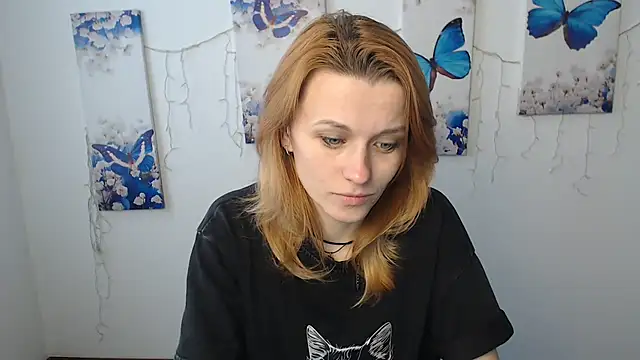 Snapshot of PeppyMia chatting on January 16, 2026, 8:51 am PeppyMia online show from January 16, 2026, 8:51 am