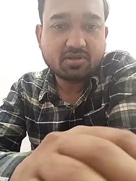 Snapshot of VadodaraBBC chatting on February 4, 2026, 7:47 am VadodaraBBC online show from February 4, 2026, 7:47 am