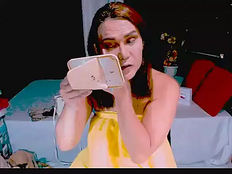 Snapshot of GoddessHORSECockx chatting on January 8, 2026, 2:28 am GoddessHORSECockx online show from January 8, 2026, 2:28 am