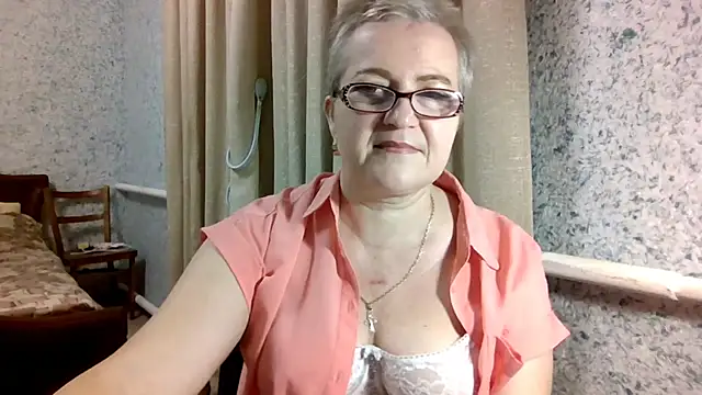 Snapshot of PlayM3Soft chatting on April 21, 2026, 7:53 pm PlayM3Soft online show from April 21, 2026, 7:53 pm