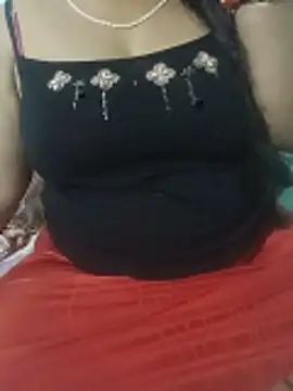 Snapshot of Anjali-bhabhi chatting on July 1, 2026, 6:30 pm Anjali-bhabhi online show from July 1, 2026, 6:30 pm