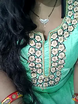 Snapshot of Anjali-bhabhi chatting on October 13, 2025, 7:21 am Anjali-bhabhi online show from October 13, 2025, 7:21 am