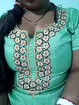 Snapshot of Anjali-bhabhi chatting on January 16, 2026, 7:07 pm Anjali-bhabhi online show from January 16, 2026, 7:07 pm