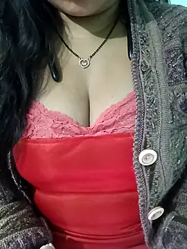 Snapshot of Anjali-bhabhi chatting on January 16, 2026, 6:28 am Anjali-bhabhi online show from January 16, 2026, 6:28 am