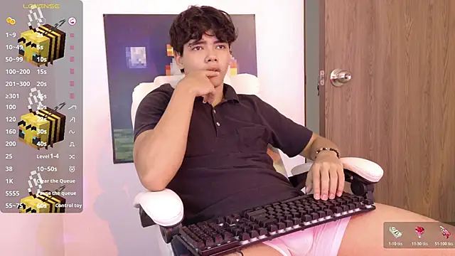 Snapshot of an_drew18 chatting on February 1, 2026, 2:48 pm an drew18 online show from February 1, 2026, 2:48 pm