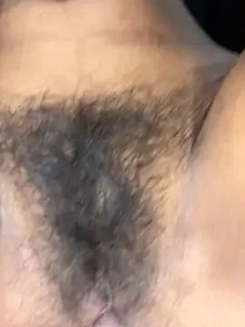 tanisha-2005 online show from September 9, 2025, 5:00 pm