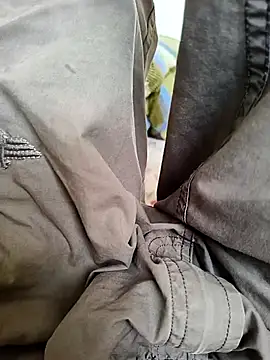 Snapshot of Bio-teacher chatting on November 6, 2025, 8:18 am Bio-teacher online show from November 6, 2025, 8:18 am