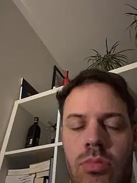 Snapshot of bigcockjohnxxxxx chatting on November 8, 2025, 10:13 pm bigcockjohnxxxxx online show from November 8, 2025, 10:13 pm