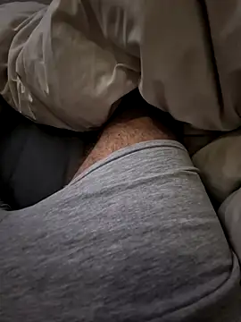 Snapshot of Mikeh609 chatting on October 30, 2025, 1:04 am Mikeh609 online show from October 30, 2025, 1:04 am