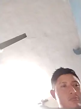 LiloWnn online show from December 21, 2025, 10:17 am