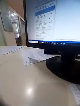 kiss like choco11 online show from April 16, 2026, 5:52 am