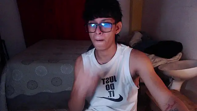 Snapshot of sung_yol chatting on November 21, 2025, 9:58 pm sung yol online show from November 21, 2025, 9:58 pm