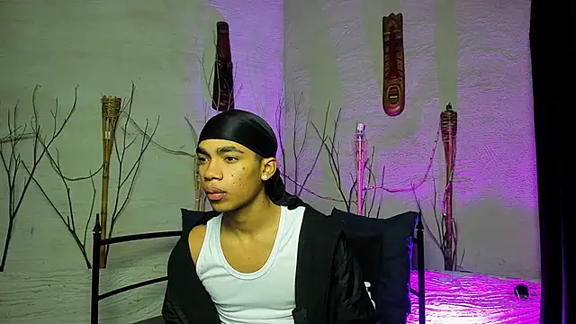 AlanCutee online show from February 8, 2026, 1:31 pm