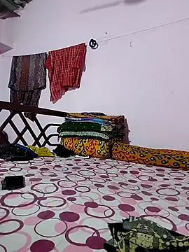 Cute-Swewty online show from January 7, 2026, 8:19 am