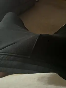 bigdicklad online show from January 18, 2026, 10:18 am