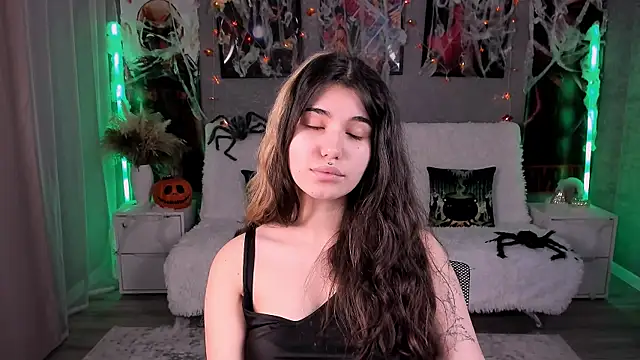 AnoraDark online show from October 11, 2025, 6:42 pm