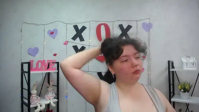 NeonilaLisova online show from September 20, 2025, 5:12 am