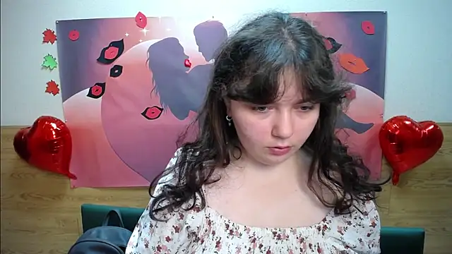 NeonilaLisova online show from October 7, 2025, 11:22 am