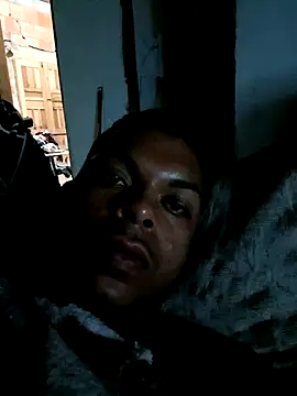 Snapshot of Rafael-01 chatting on September 24, 2025, 4:19 am Rafael-01 online show from September 24, 2025, 4:19 am