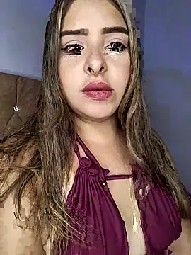 Nahomy cm online show from March 7, 2026, 8:03 pm