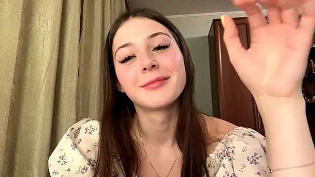 Adel strongwoman online show from April 9, 2026, 6:25 pm