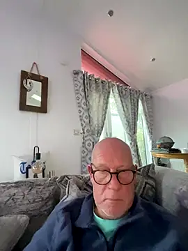 philefc online show from November 9, 2025, 4:00 pm