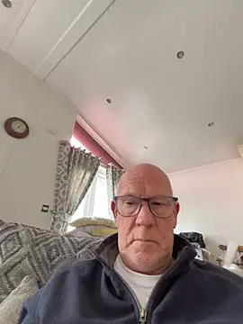 philefc online show from March 13, 2026, 2:11 pm