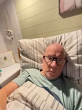 philefc online show from December 22, 2025, 8:36 am