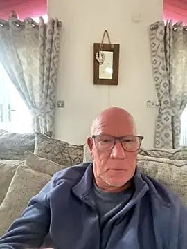 philefc online show from October 23, 2025, 9:41 am