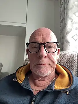 philefc online show from April 17, 2026, 2:53 pm