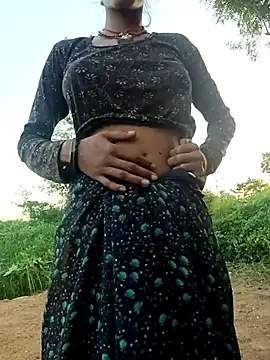 Snapshot of Sonam_tripathi chatting on September 23, 2025, 12:23 pm Sonam tripathi online show from September 23, 2025, 12:23 pm