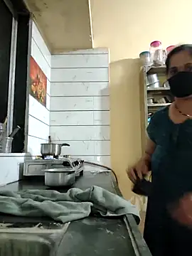 Snapshot of Gk_99999 chatting on February 23, 2026, 1:44 pm Gk 99999 online show from February 23, 2026, 1:44 pm