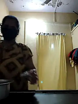 Snapshot of Gk_99999 chatting on February 5, 2026, 1:29 pm Gk 99999 online show from February 5, 2026, 1:29 pm