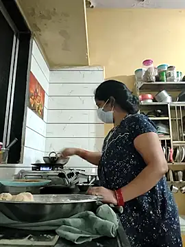 Snapshot of Gk_99999 chatting on January 8, 2026, 2:06 am Gk 99999 online show from January 8, 2026, 2:06 am