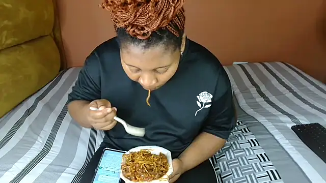 Snapshot of SexxyAddiict chatting on February 24, 2026, 4:41 pm SexxyAddiict online show from February 24, 2026, 4:41 pm