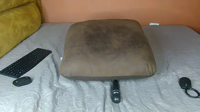 Snapshot of SexxyAddiict chatting on February 5, 2026, 8:48 pm SexxyAddiict online show from February 5, 2026, 8:48 pm