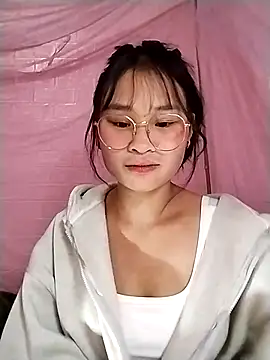 saronla 03 online show from January 8, 2026, 9:32 pm