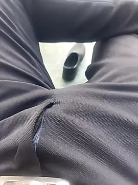 Snapshot of newboygoa chatting on October 5, 2025, 10:28 am newboygoa online show from October 5, 2025, 10:28 am