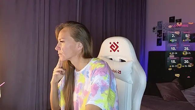 Snapshot of Jesica_mooon chatting on September 12, 2025, 1:28 am Jesica mooon online show from September 12, 2025, 1:28 am