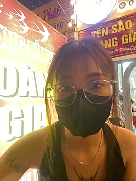 Snapshot of __BabyShowPublic__ chatting on February 4, 2026, 12:11 pm BabyShowPublic online show from February 4, 2026, 12:11 pm