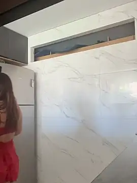 m0ranguinh0s2 online show from April 16, 2026, 2:07 pm