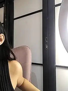 SamaraAnders  online show from February 19, 2026, 4:20 am