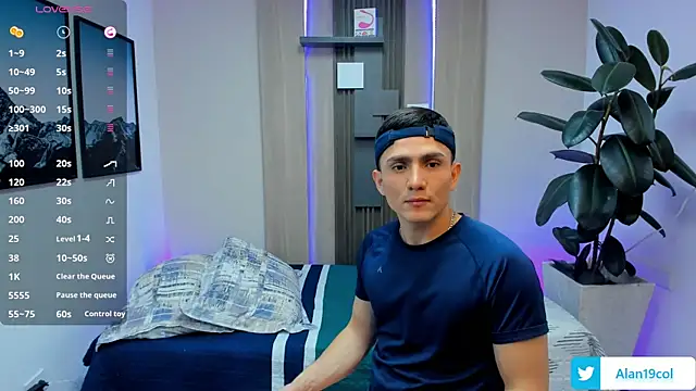 alan nd kevin online show from November 26, 2025, 7:03 pm