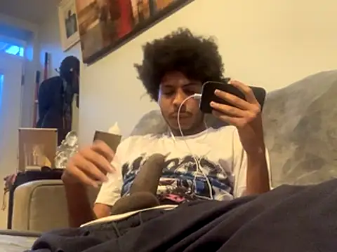 Snapshot of Insurance-03 chatting on November 12, 2025, 9:29 pm Insurance-03 online show from November 12, 2025, 9:29 pm