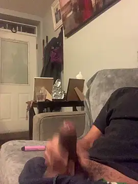 Snapshot of Insurance-03 chatting on December 1, 2025, 6:14 am Insurance-03 online show from December 1, 2025, 6:14 am