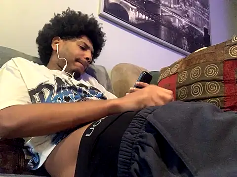 Snapshot of Insurance-03 chatting on October 21, 2025, 2:38 pm Insurance-03 online show from October 21, 2025, 2:38 pm