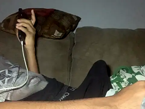 Snapshot of Insurance-03 chatting on October 31, 2025, 5:04 am Insurance-03 online show from October 31, 2025, 5:04 am