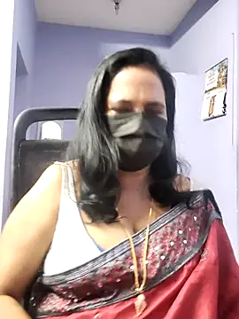 Snapshot of mallu-lover chatting on February 10, 2026, 5:50 am mallu-lover online show from February 10, 2026, 5:50 am