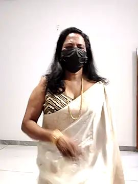 Snapshot of mallu-lover chatting on February 28, 2026, 1:00 pm mallu-lover online show from February 28, 2026, 1:00 pm